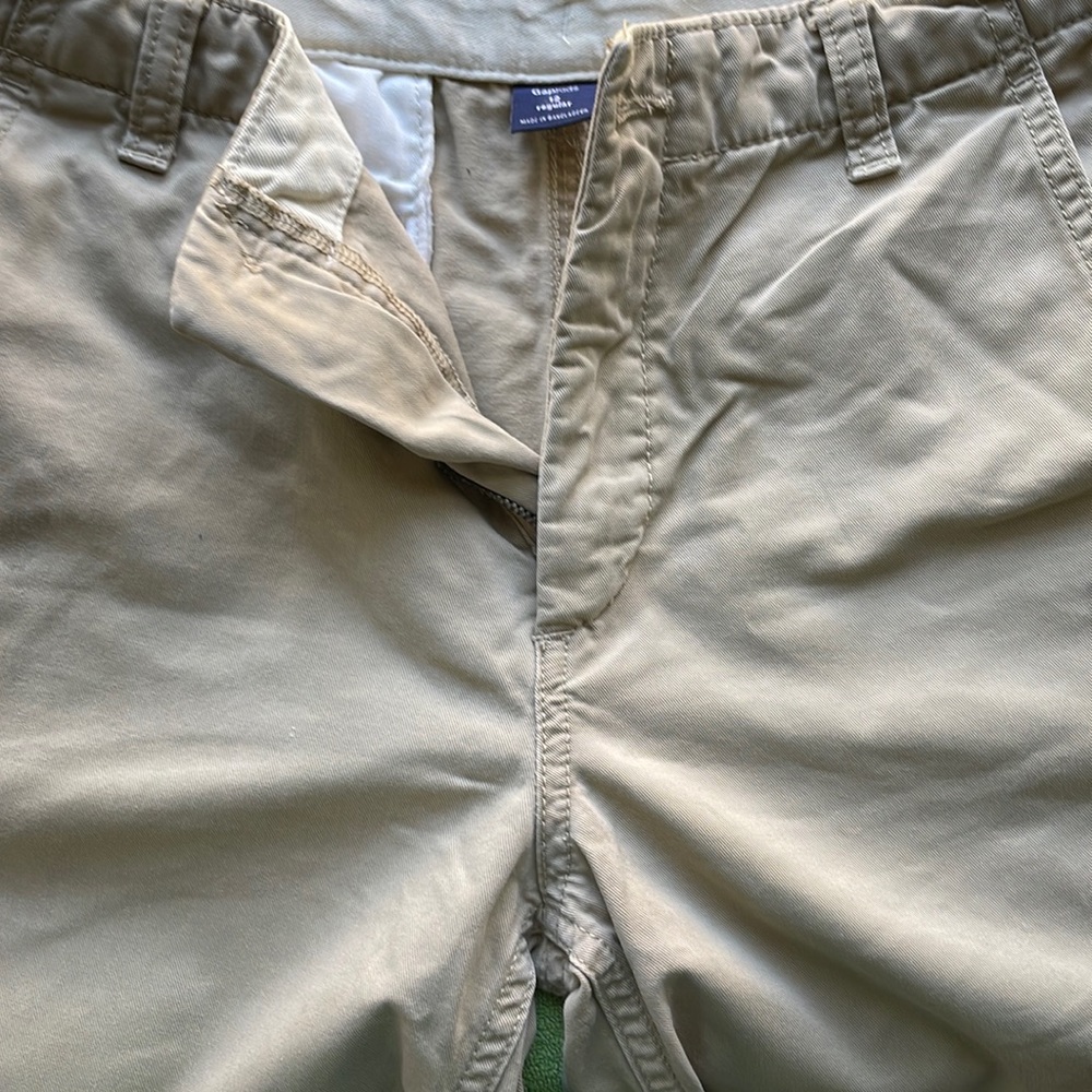 Boys gap size 12 khaki shorts